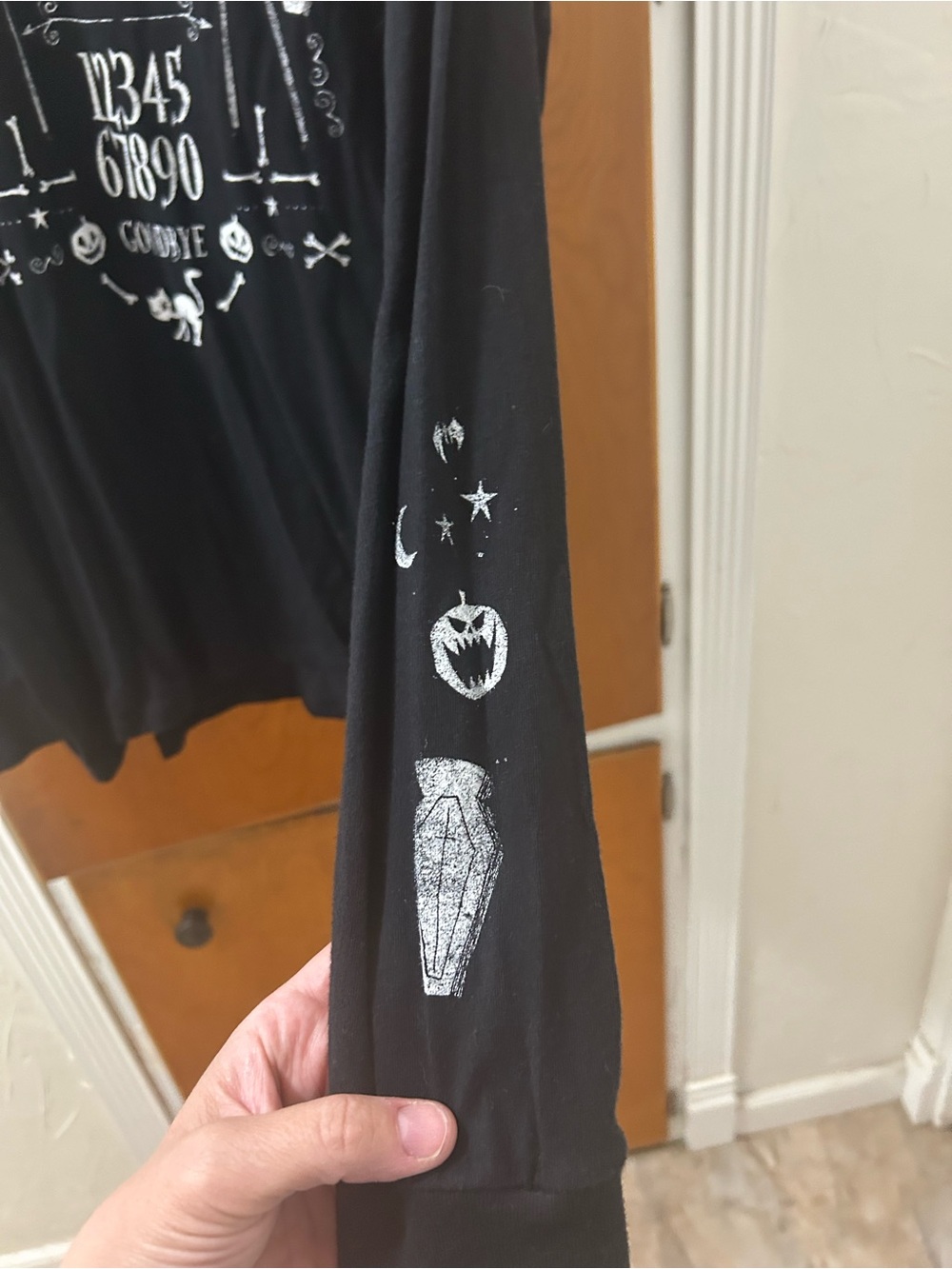 Disney Black The Nightmare Before Christmas Long-Sleeve Graphic Tee - Picture 6 of 7